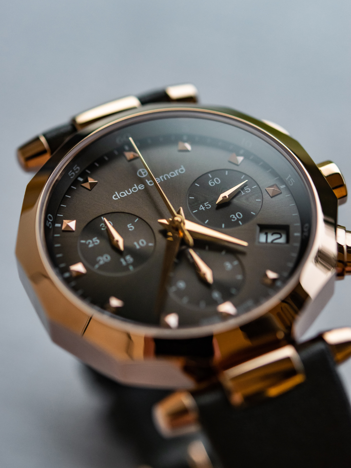 Dress Code Chronograph – 10251 37CGR GRIR