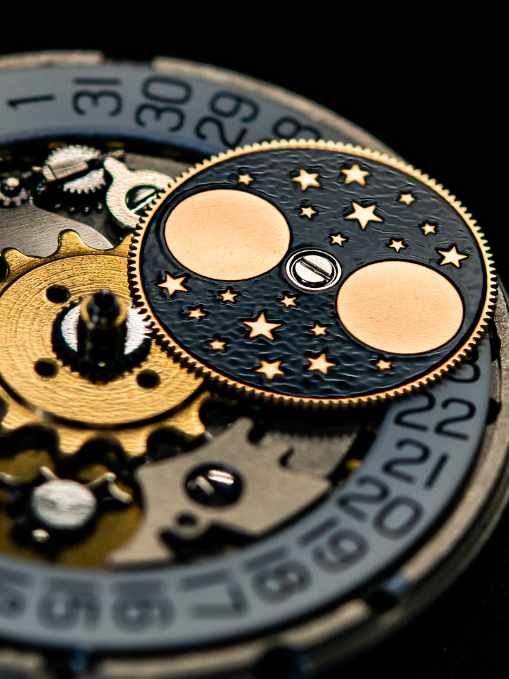 Slim Line Automatic Moon Phase – 80501 37J AID
